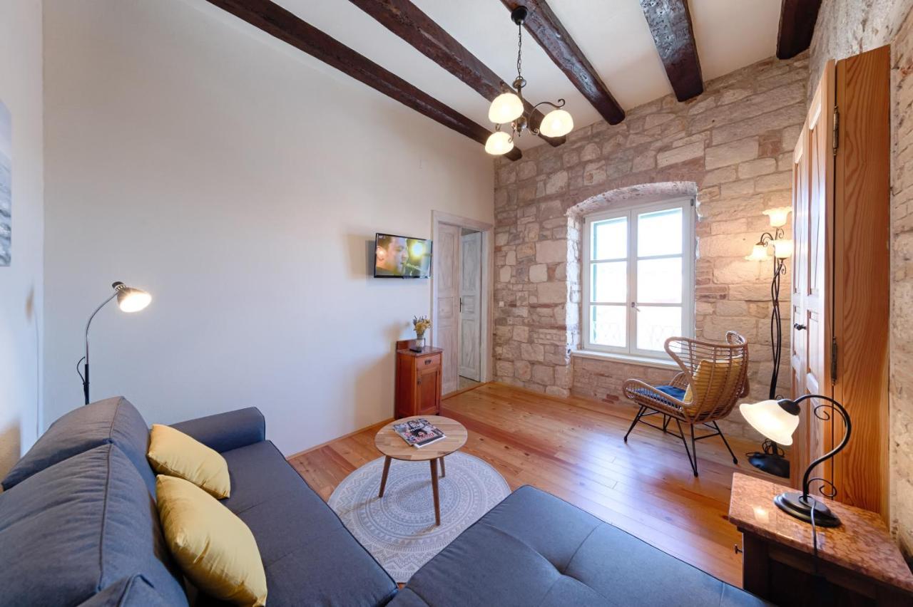 Apartment Lilly Вис Экстерьер фото